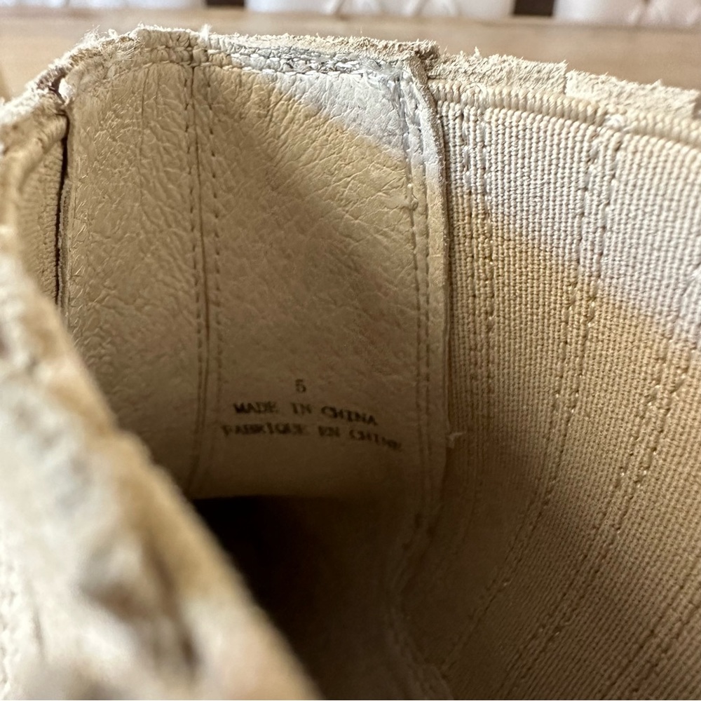 Jeffrey Campbell Tuckee Boots - Picture 7 of 9